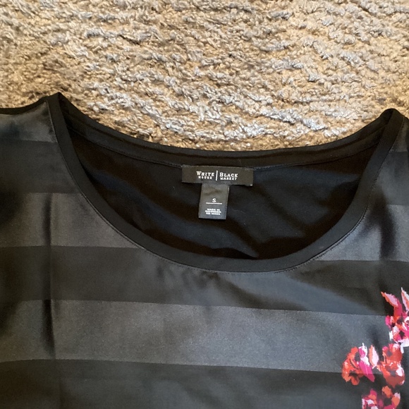 White House/Black Market dressy sleeveless blouse size S black - Picture 2 of 3